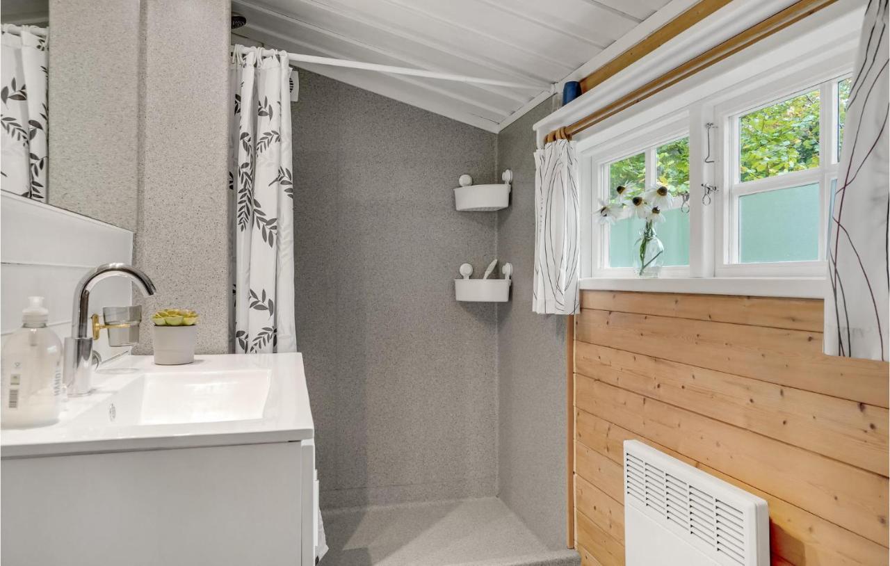 3 Bedroom Cozy Home In Børkop Dış mekan fotoğraf